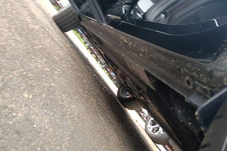 Used Geely Auto Monjaro L 2026 Model Oriental Yao 2.0TD Automatic Xiaohan Edition Left Side Sill