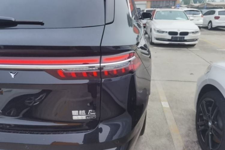 Used Geely Auto Monjaro L 2026 Model Oriental Yao 2.0TD Automatic Lanxing Edition Right Rear Taillight