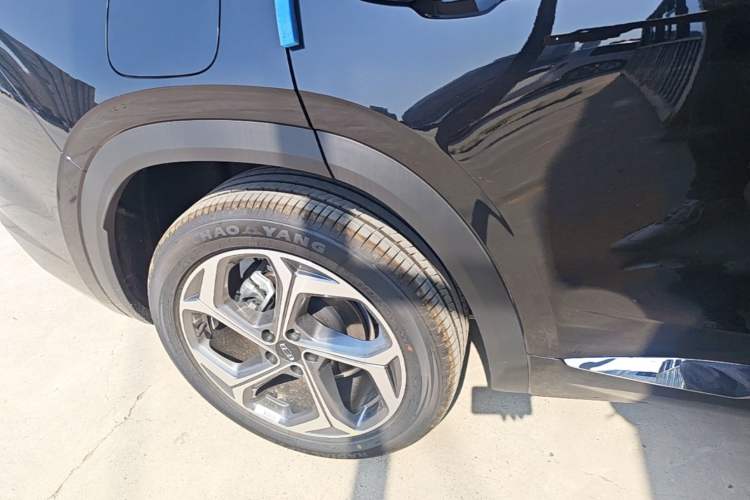 Used Geely Auto Monjaro L 2026 Model 2.0TD DCT Changfeng Yue Shan Edition Right Rear Wheel Hub