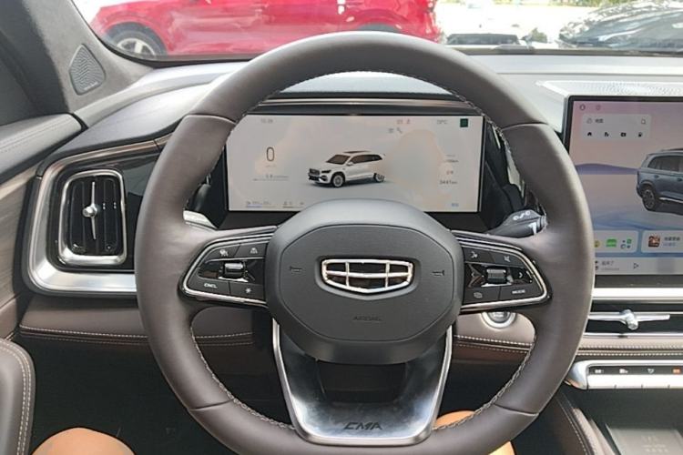 Used Geely Auto Monjaro L 2026 Model Oriental Yao 2.0TD Automatic Lanxing Edition Steering Wheel