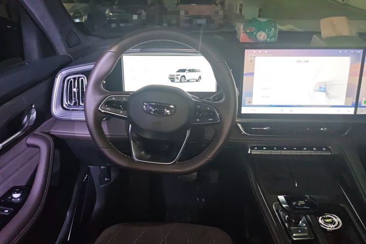 Used Geely Auto Monjaro L 2026 Model Oriental Yao 2.0TD Automatic Lanxing Edition Steering Wheel