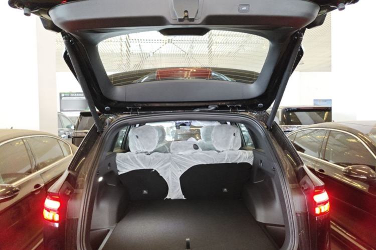 Used Geely Auto Monjaro L 2026 Model 2.0TD DCT Changfeng Yue Shan Edition Trunk