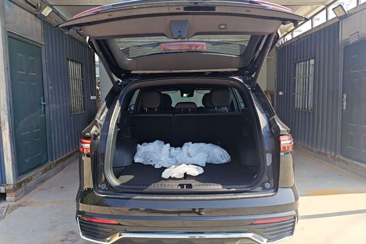 Used Geely Auto Monjaro L 2026 Model 2.0TD DCT Changfeng Yue Shan Edition Trunk