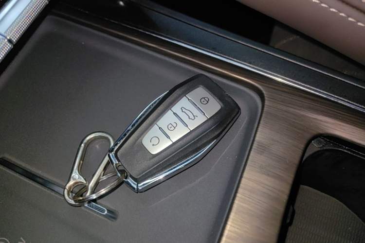 Used Geely Auto Monjaro L 2026 Model Oriental Yao 2.0TD Automatic Wangyue Edition Vehicle Key