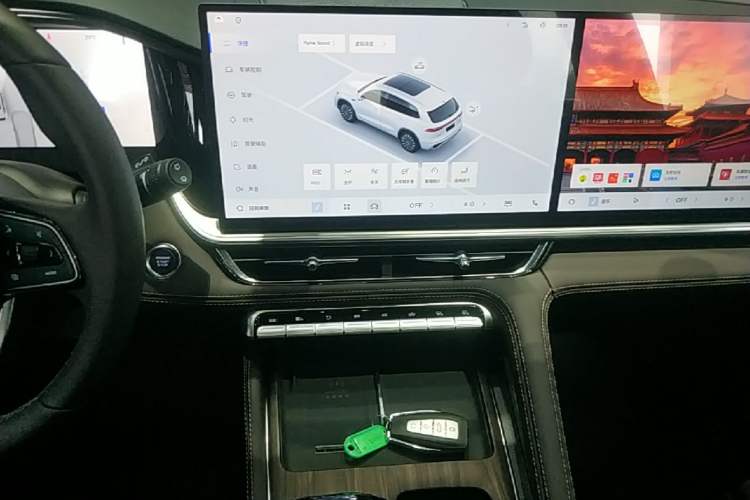 Used Geely Auto Monjaro L 2026 Model Oriental Yao 2.0TD Automatic Wangyue Edition Audio And AC Panel