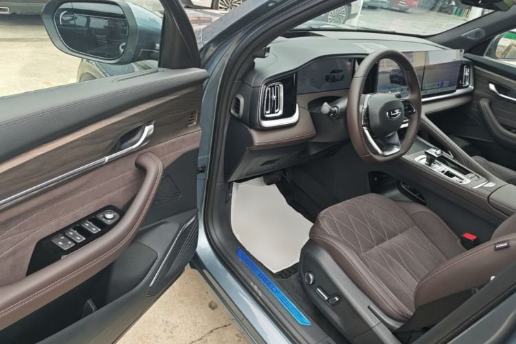 Used Geely Auto Monjaro L 2026 Model Oriental Yao 2.0TD Automatic Wangyue Edition Driver Seat