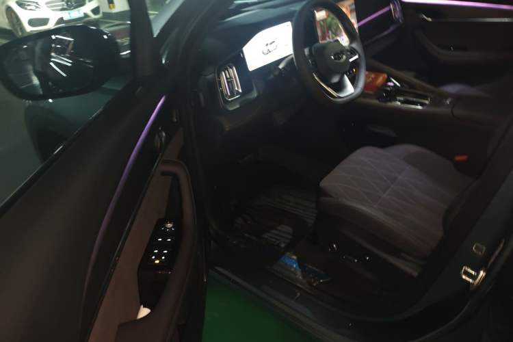 Used Geely Auto Monjaro L 2026 Model Oriental Yao 2.0TD Automatic Xiaohan Edition Driver Seat