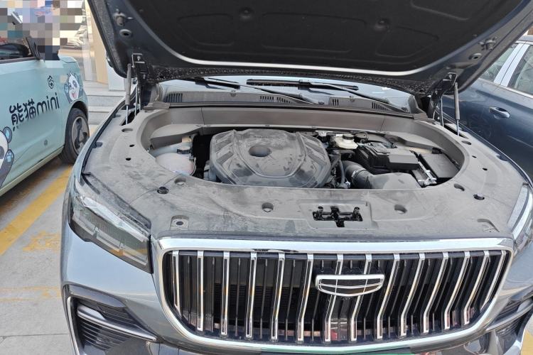 Used Geely Auto Monjaro L 2026 Model Oriental Yao 2.0TD Automatic Wangyue Edition Engine Bay Right