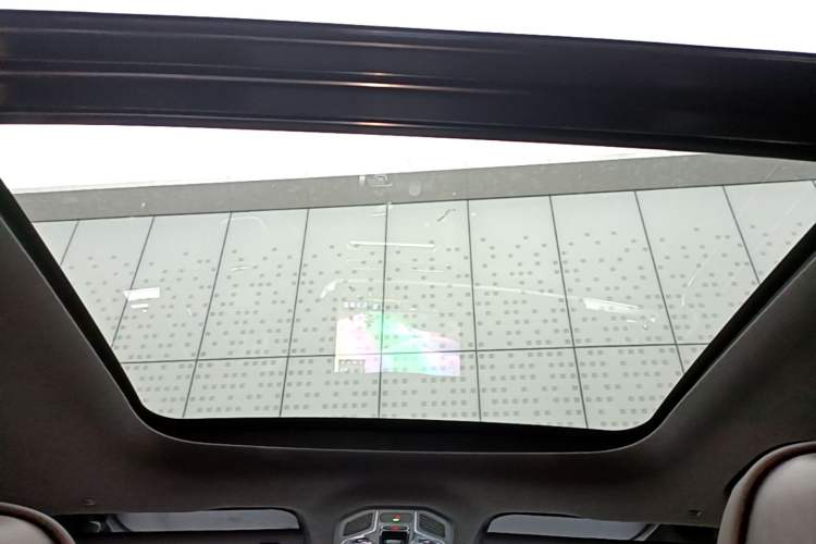 Used Geely Auto Monjaro L 2026 Model Oriental Yao 2.0TD Automatic Wangyue Edition Headliner