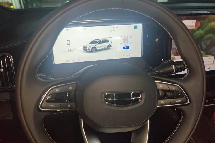 Used Geely Auto Monjaro L 2026 Model Oriental Yao 2.0TD Automatic Xiaohan Edition Instrument Cluster