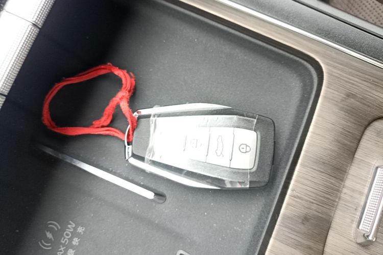 Used Geely Auto Monjaro L 2026 Model Oriental Yao 2.0TD Automatic Wangyue Edition Interior 1