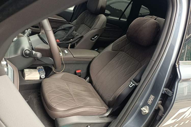Used Geely Auto Monjaro L 2026 Model Oriental Yao 2.0TD Automatic Wangyue Edition Left Front Seat