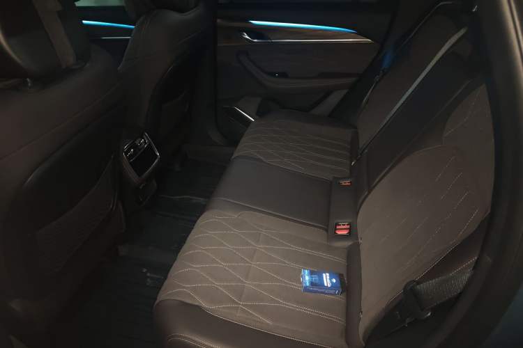 Used Geely Auto Monjaro L 2026 Model Oriental Yao 2.0TD Automatic Xiaohan Edition Left Rear Seat