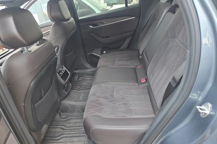 Used Geely Auto Monjaro L 2026 Model Oriental Yao 2.0TD Automatic Wangyue Edition Left Rear Seat