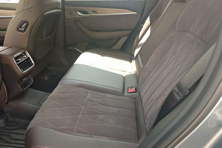 Used Geely Auto Monjaro L 2026 Model Oriental Yao 2.0TD Automatic Wangyue Edition Left Rear Seat