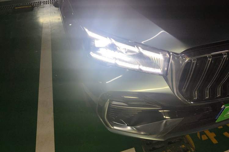 Used Geely Auto Monjaro L 2026 Model Oriental Yao 2.0TD Automatic Xiaohan Edition Right Front Headlight