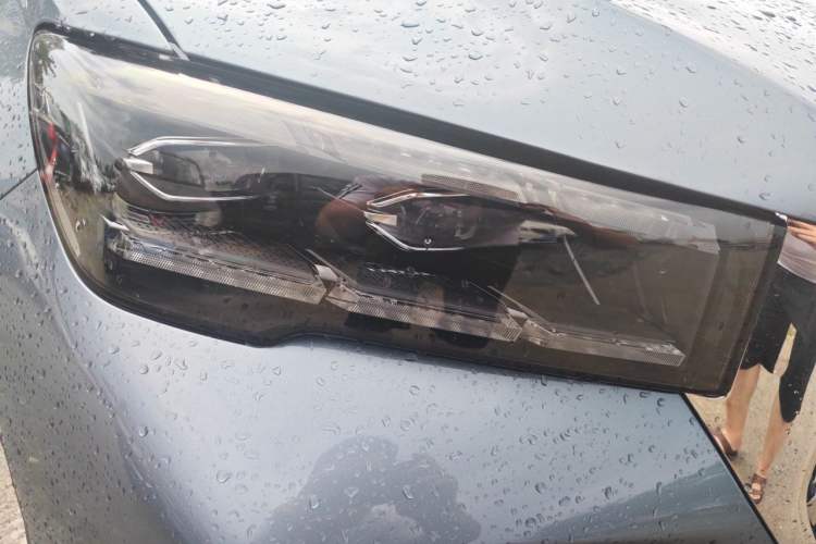 Used Geely Auto Monjaro L 2026 Model Oriental Yao 2.0TD Automatic Wangyue Edition Right Front Headlight