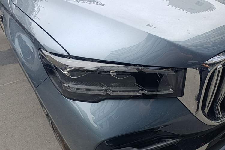 Used Geely Auto Monjaro L 2026 Model Oriental Yao 2.0TD Automatic Wangyue Edition Right Front Headlight