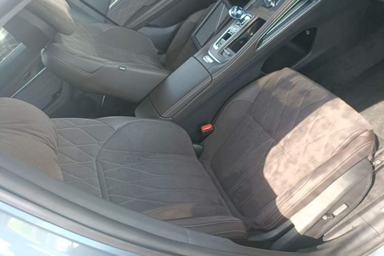 Used Geely Auto Monjaro L 2026 Model Oriental Yao 2.0TD Automatic Wangyue Edition Right Front Seat