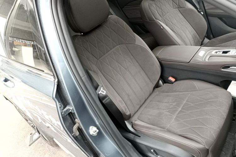 Used Geely Auto Monjaro L 2026 Model Oriental Yao 2.0TD Automatic Wangyue Edition Right Front Seat