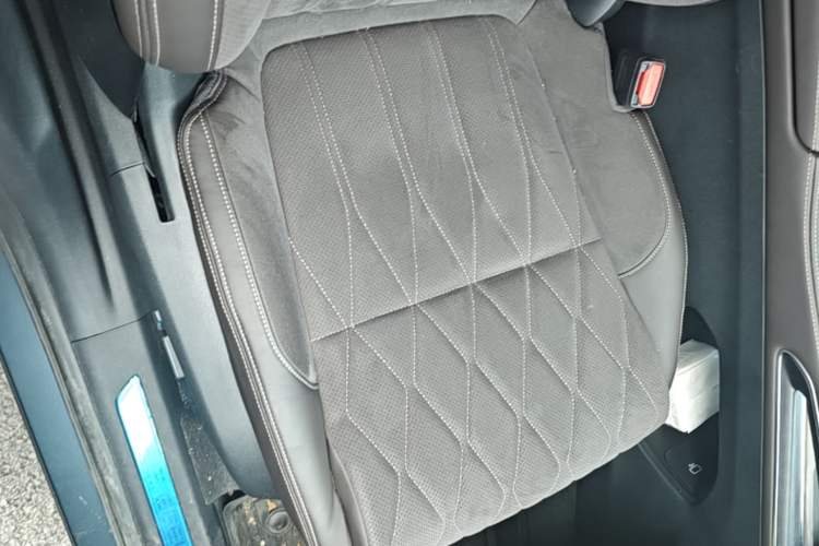 Used Geely Auto Monjaro L 2026 Model Oriental Yao 2.0TD Automatic Wangyue Edition Right Front Seat