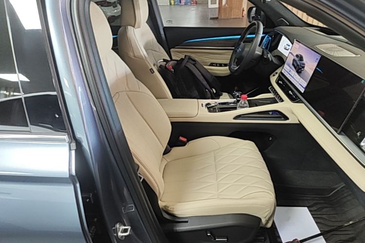 Used Geely Auto Monjaro L 2026 Model Oriental Yao 2.0TD Automatic Lanxing Edition Right Front Seat