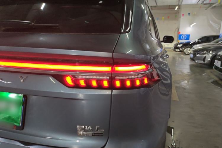 Used Geely Auto Monjaro L 2026 Model Oriental Yao 2.0TD Automatic Wangyue Edition Right Rear Taillight