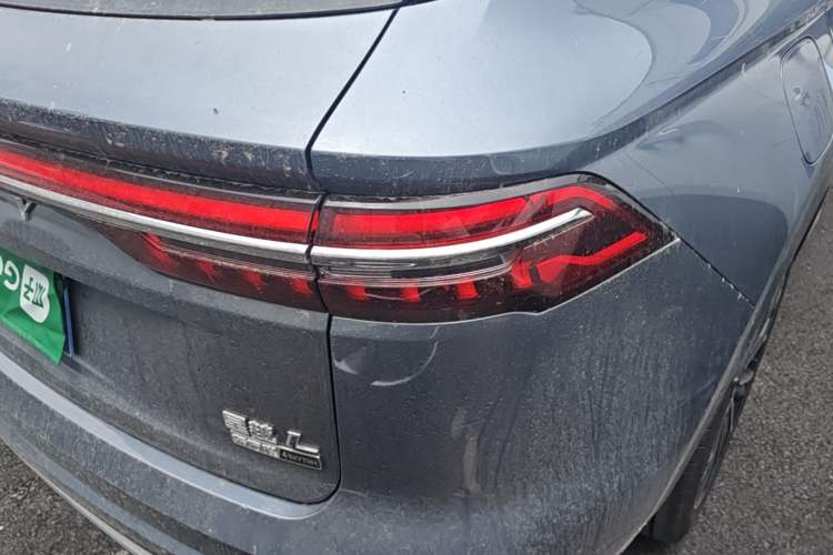 Used Geely Auto Monjaro L 2026 Model Oriental Yao 2.0TD Automatic Wangyue Edition Right Rear Taillight