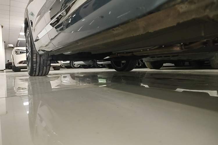 Used Geely Auto Monjaro L 2026 Model Oriental Yao 2.0TD Automatic Wangyue Edition Right Side Sill