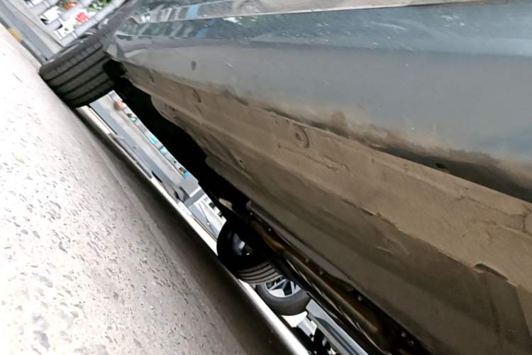 Used Geely Auto Monjaro L 2026 Model Oriental Yao 2.0TD Automatic Wangyue Edition Right Side Sill