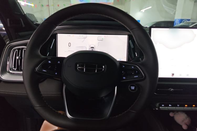 Used Geely Auto Monjaro L 2026 Model Oriental Yao 2.0TD Automatic Wangyue Edition Steering Wheel