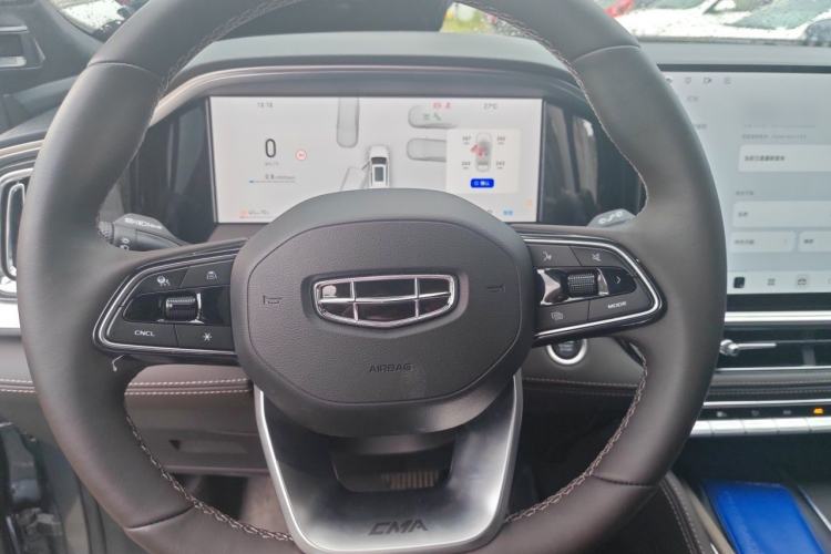 Used Geely Auto Monjaro L 2026 Model Oriental Yao 2.0TD Automatic Wangyue Edition Steering Wheel