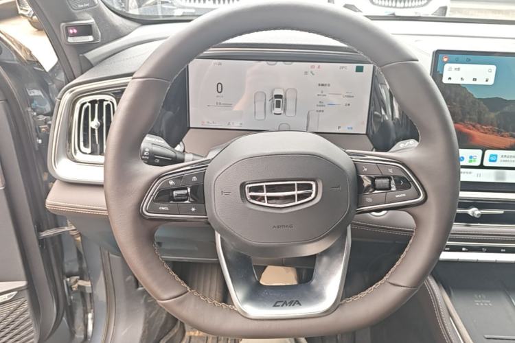 Used Geely Auto Monjaro L 2026 Model Oriental Yao 2.0TD Automatic Wangyue Edition Steering Wheel