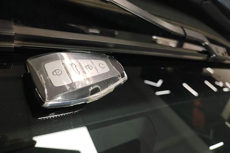 Used Geely Auto Monjaro L 2026 Model Oriental Yao 2.0TD Automatic Wangyue Edition Vehicle Key