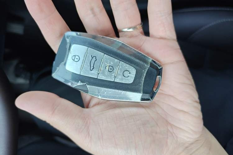 Used Geely Auto Monjaro L 2026 Model Oriental Yao 2.0TD Automatic Wangyue Edition Vehicle Key