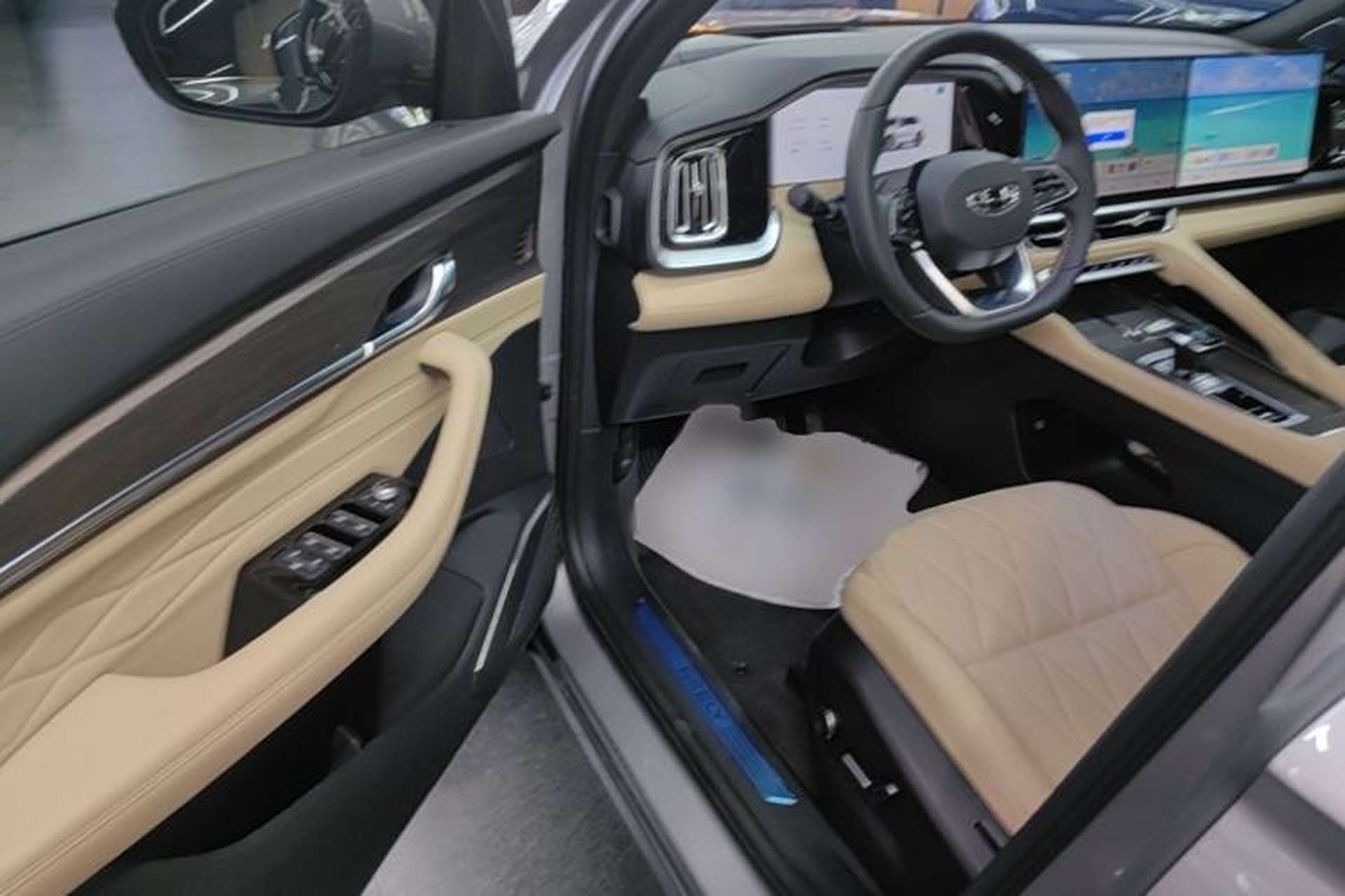 Used Geely Auto Monjaro L 2026 Model Oriental Yao 2.0TD Automatic Lanxing Edition Driver Seat