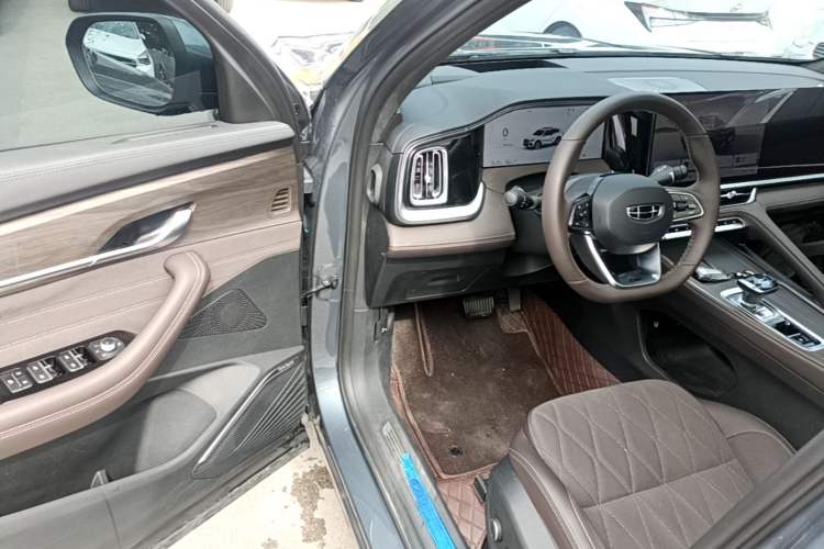 Used Geely Auto Monjaro L 2026 Model Oriental Yao 2.0TD Automatic Lanxing Edition Driver Seat