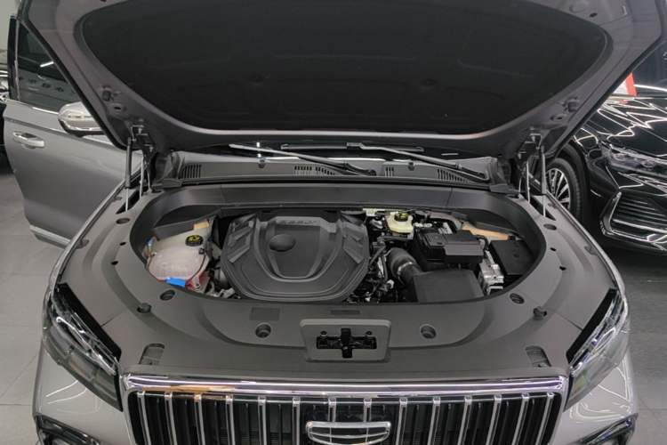 Used Geely Auto Monjaro L 2026 Model Oriental Yao 2.0TD Automatic Lanxing Edition Engine Bay