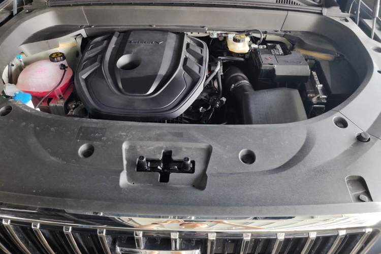 Used Geely Auto Monjaro L 2026 Model Oriental Yao 2.0TD Automatic Wangyue Edition Engine Bay