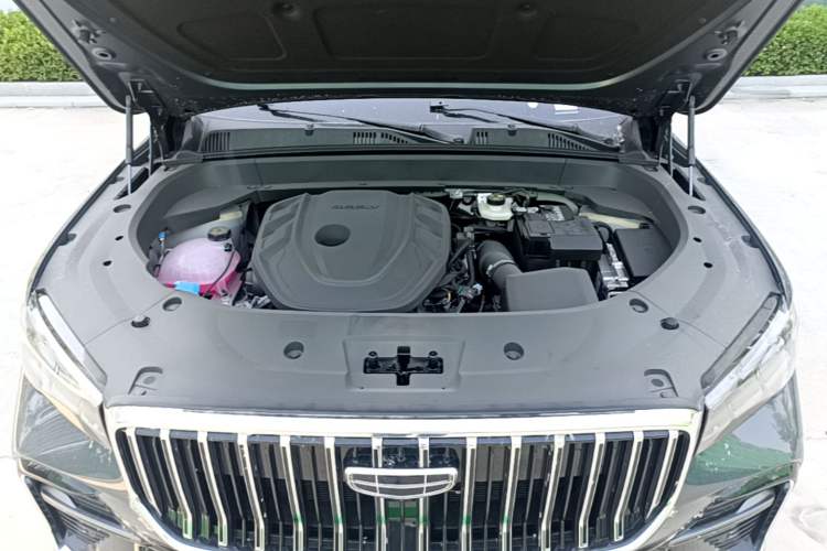 Used Geely Auto Monjaro L 2026 Model Oriental Yao 2.0TD Automatic Xiaohan Edition Engine Bay