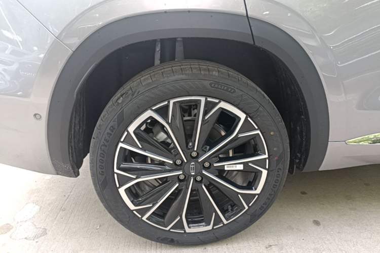 Used Geely Auto Monjaro L 2026 Model Oriental Yao 2.0TD Automatic Wangyue Edition Exterior 5