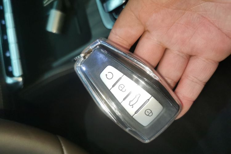 Used Geely Auto Monjaro L 2026 Model Oriental Yao 2.0TD Automatic Lanxing Edition Interior 1