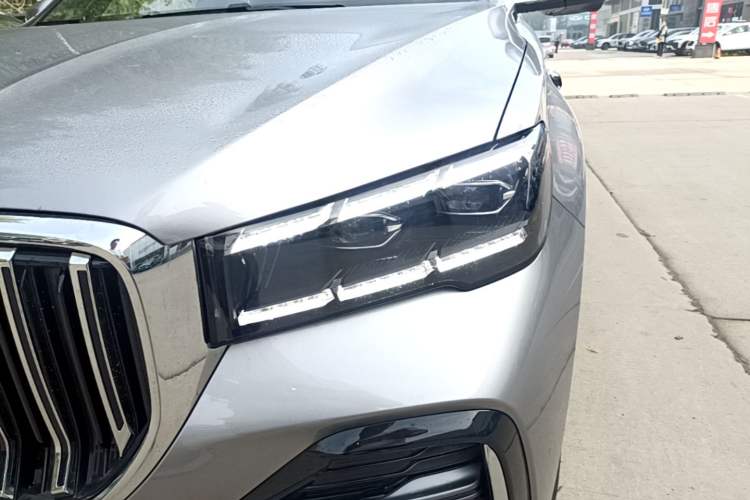 Used Geely Auto Monjaro L 2026 Model Oriental Yao 2.0TD Automatic Wangyue Edition Left Front Headlight