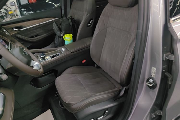 Used Geely Auto Monjaro L 2026 Model Oriental Yao 2.0TD Automatic Lanxing Edition Left Front Seat