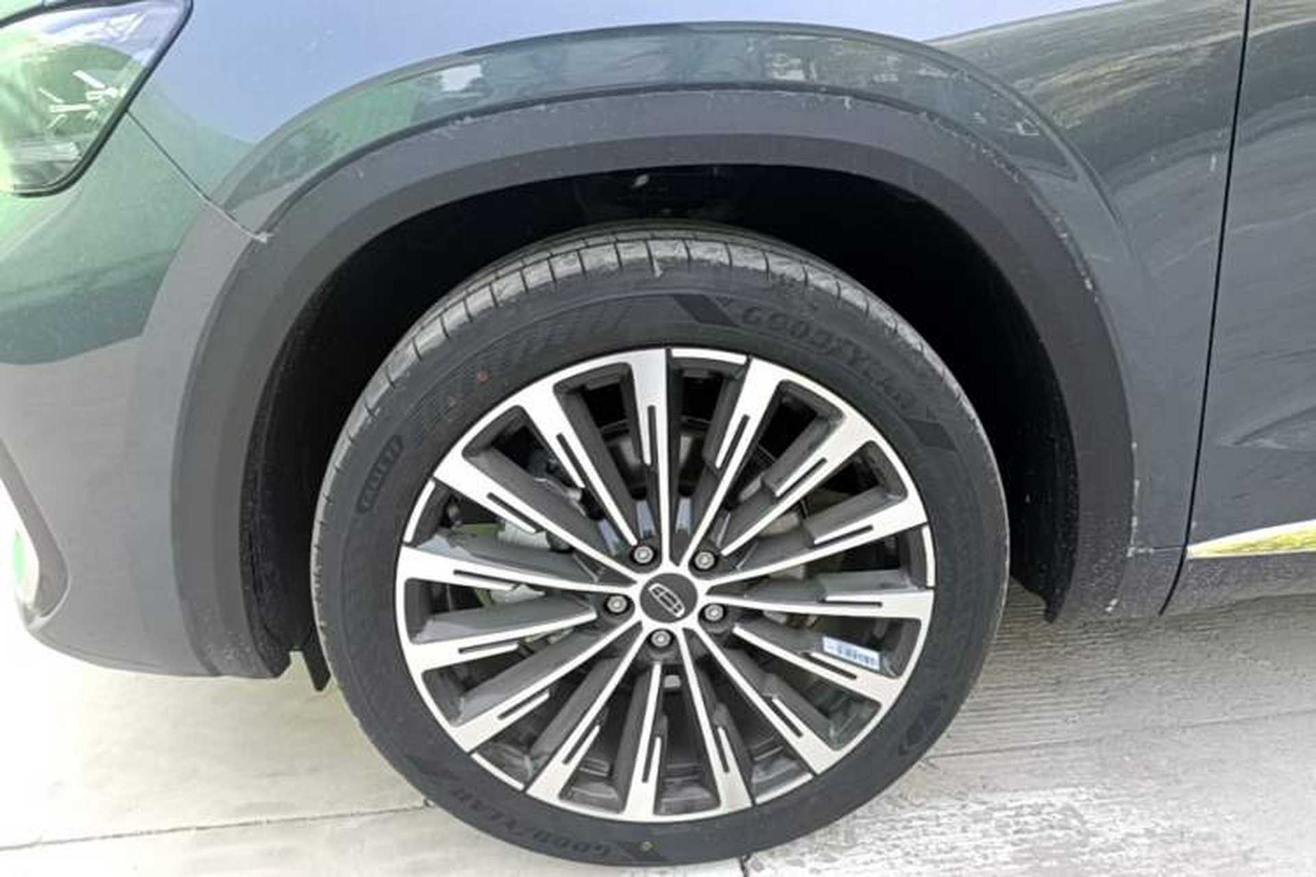 Used Geely Auto Monjaro L 2026 Model Oriental Yao 2.0TD Automatic Xiaohan Edition Left Front Wheel Hub