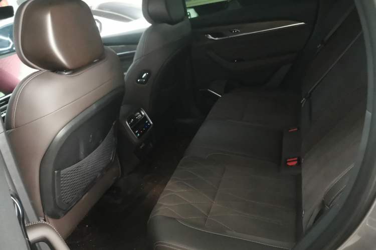 Used Geely Auto Monjaro L 2026 Model Oriental Yao 2.0TD Automatic Lanxing Edition Left Rear Seat
