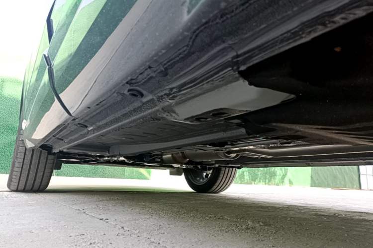Used Geely Auto Monjaro L 2026 Model Oriental Yao 2.0TD Automatic Xiaohan Edition Left Side Sill