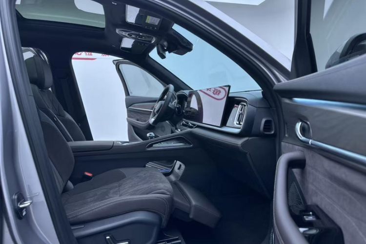 Used Geely Auto Monjaro L 2026 Model Oriental Yao 2.0TD Automatic Lanxing Edition Right Front Seat