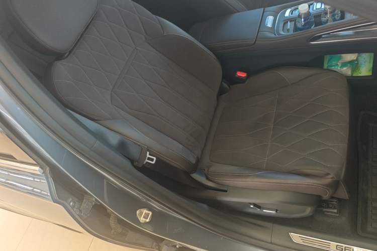 Used Geely Auto Monjaro L 2026 Model Oriental Yao 2.0TD Automatic Wangyue Edition Right Front Seat