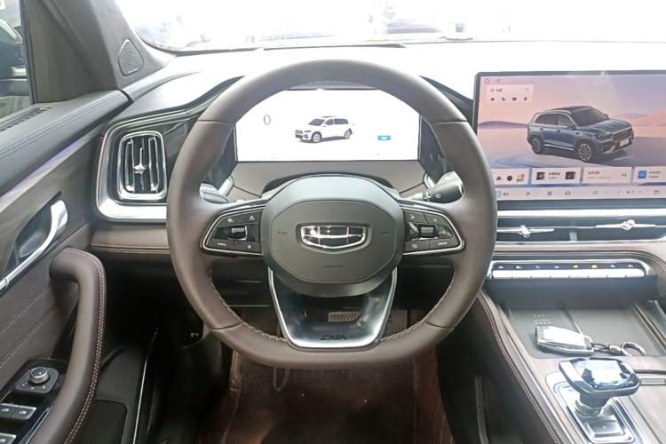 Used Geely Auto Monjaro L 2026 Model Oriental Yao 2.0TD Automatic Lanxing Edition Steering Wheel